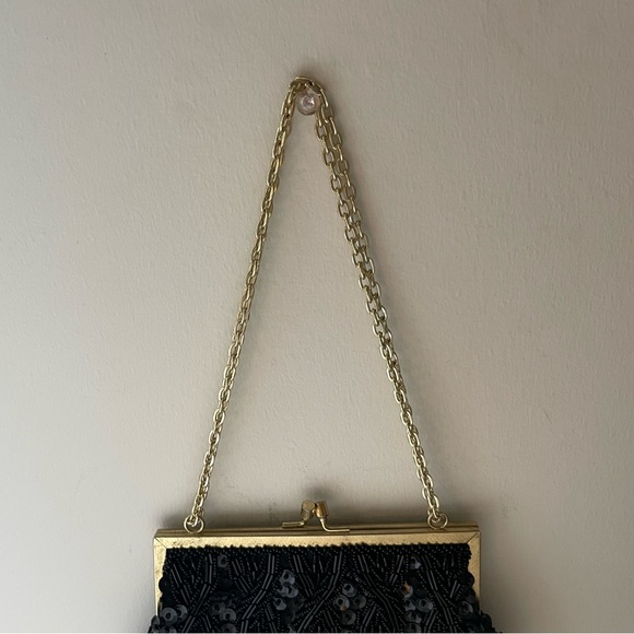 Beaded Hand Purse | Handmade | Gold Chain - Picture 9 of 16